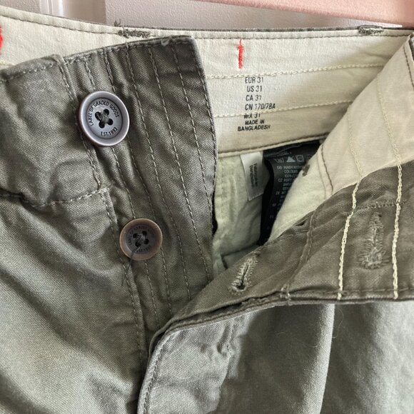 Logo by H&M Adjustable Men's Green Cargo Shorts - Picture 6 of 9